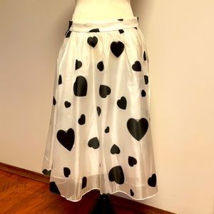 NWT, J Crew midi skirt, sz 8, white with black hearts $128